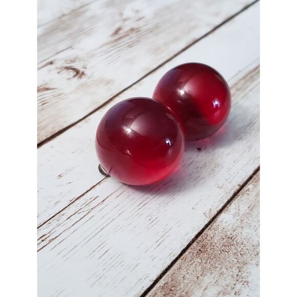 Vintage Clip On Earrings - 3D Very Domed Red 1" - Picture 2 of 6